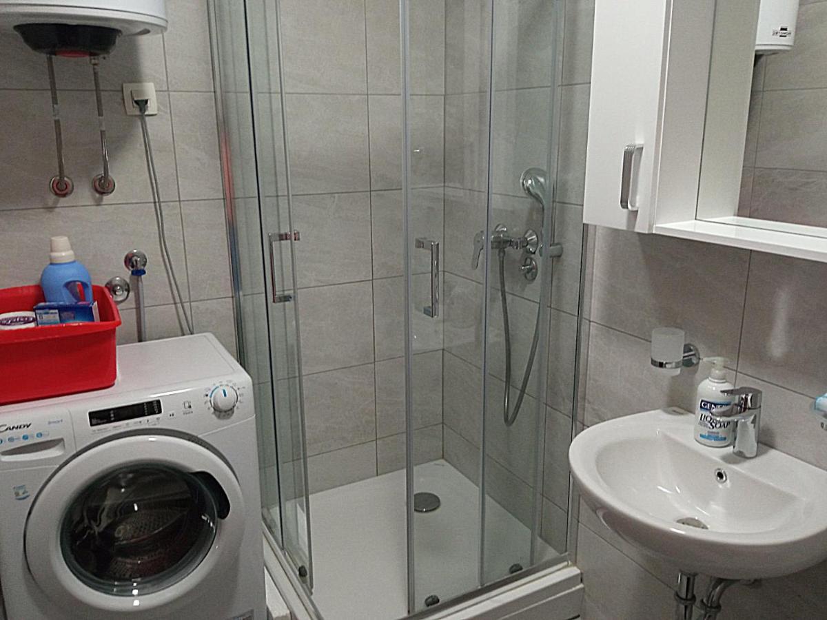 Aga Apartman Podgorica Ngoại thất bức ảnh